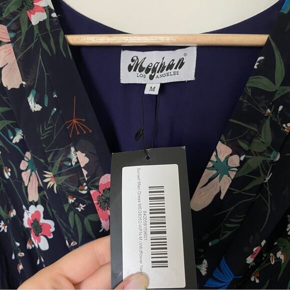 NWT Meghan LA Sunset Maxi Dress - Picture 4 of 8